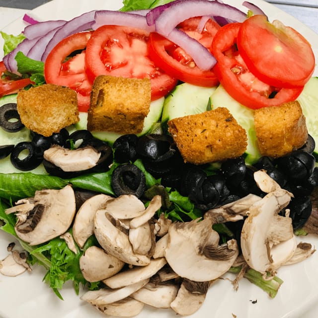 House Dinner Salad.