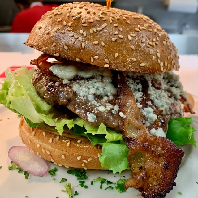 "Vida Blue" Burger.